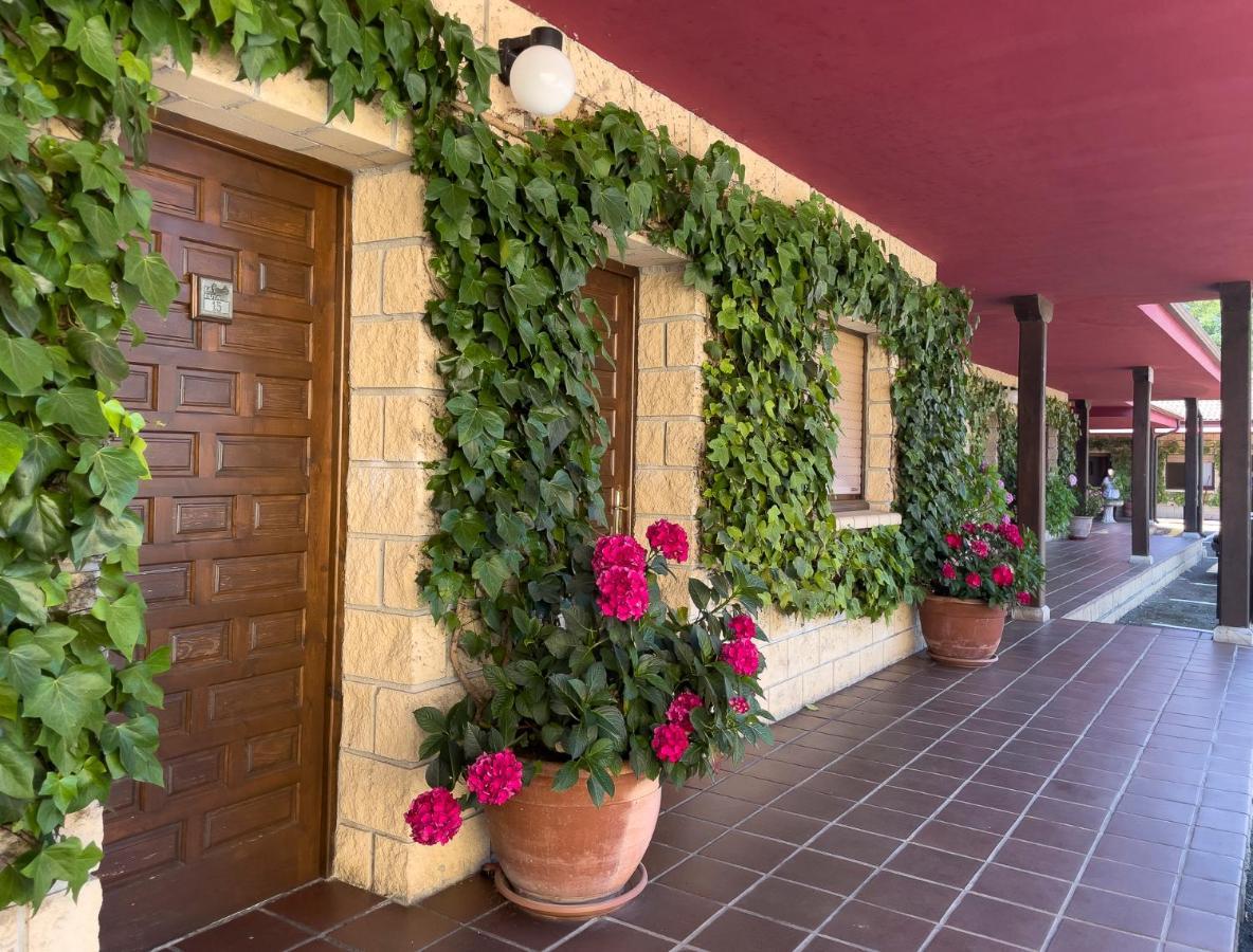 Hotel Rural "La Ruta De Cabrales" Mestas De Con Kültér fotó