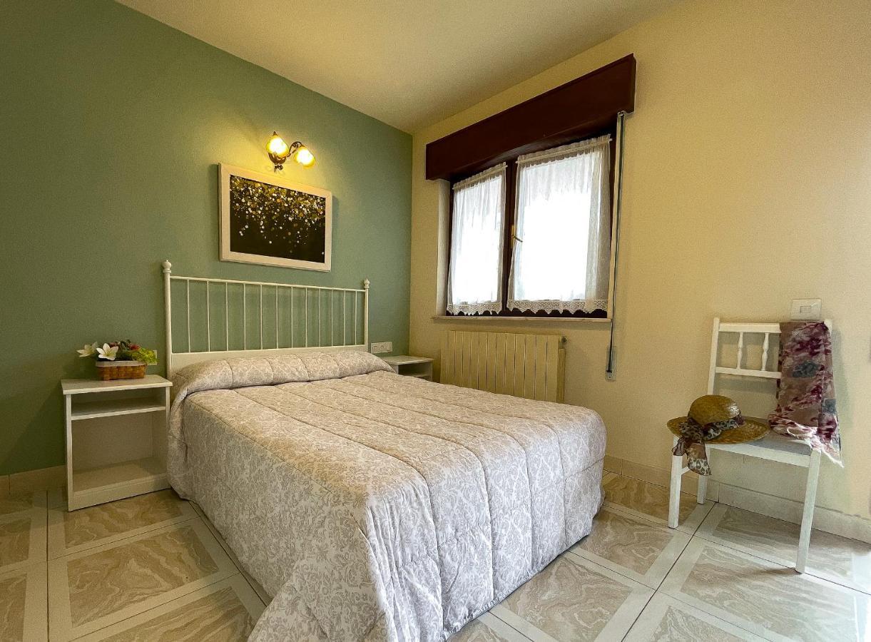 Hotel Rural "La Ruta De Cabrales" Mestas De Con Kültér fotó