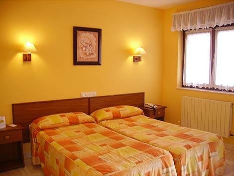 Hotel Rural "La Ruta De Cabrales" Mestas De Con Kültér fotó